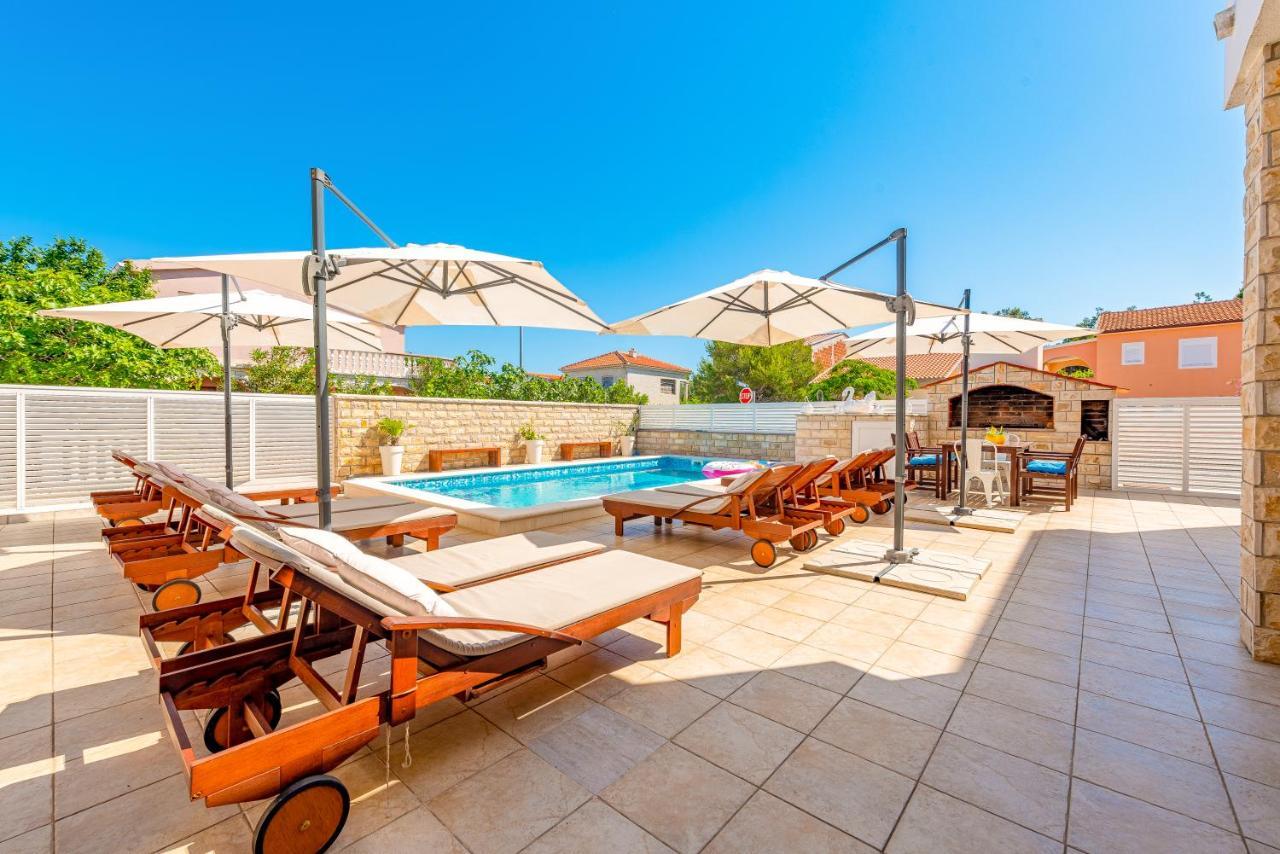 Villa Karmen - Poolhouse Vir Esterno foto